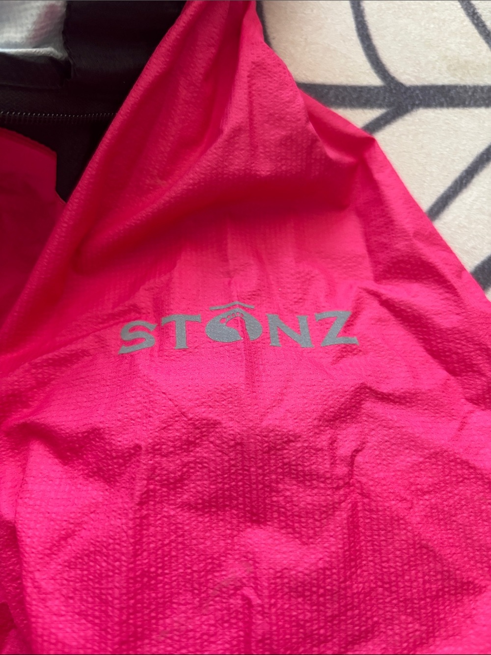 Stonz toddler rain suit - Picture 3 of 3